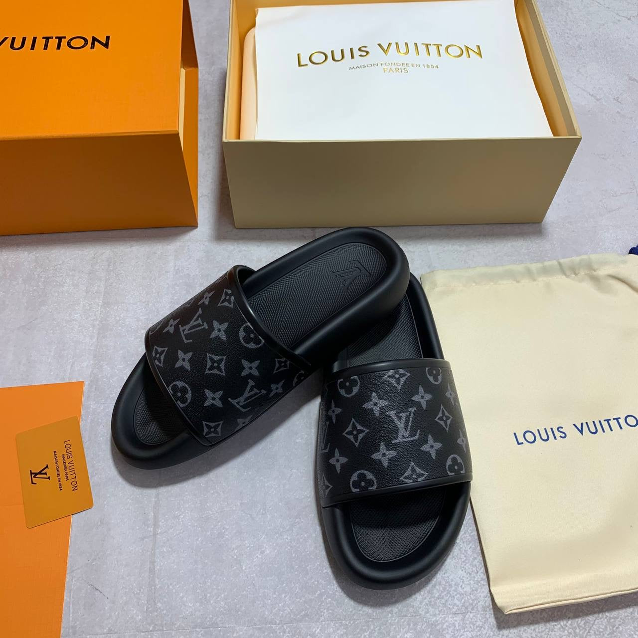 LOUI Sliders
