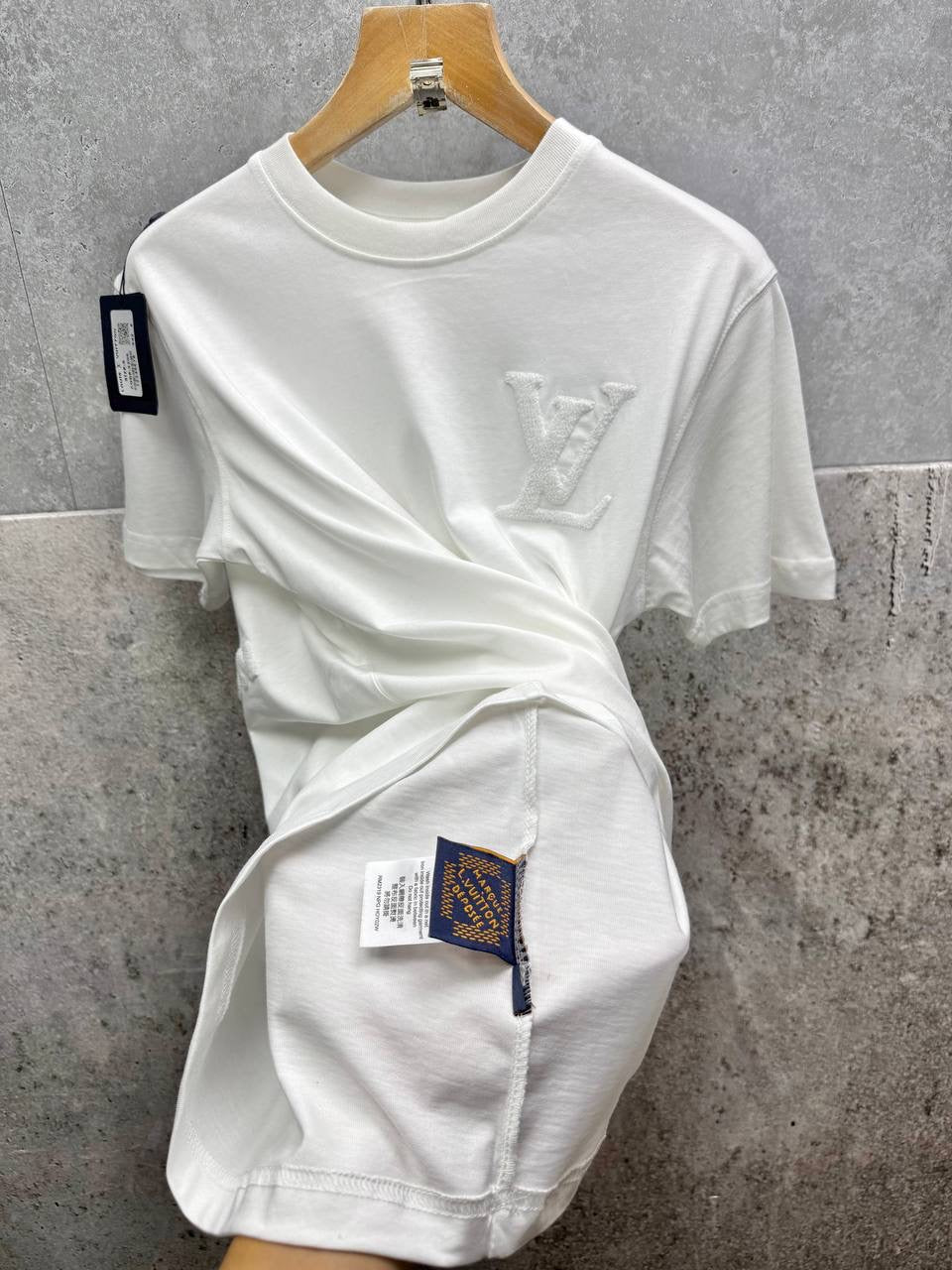 LOUI Tees