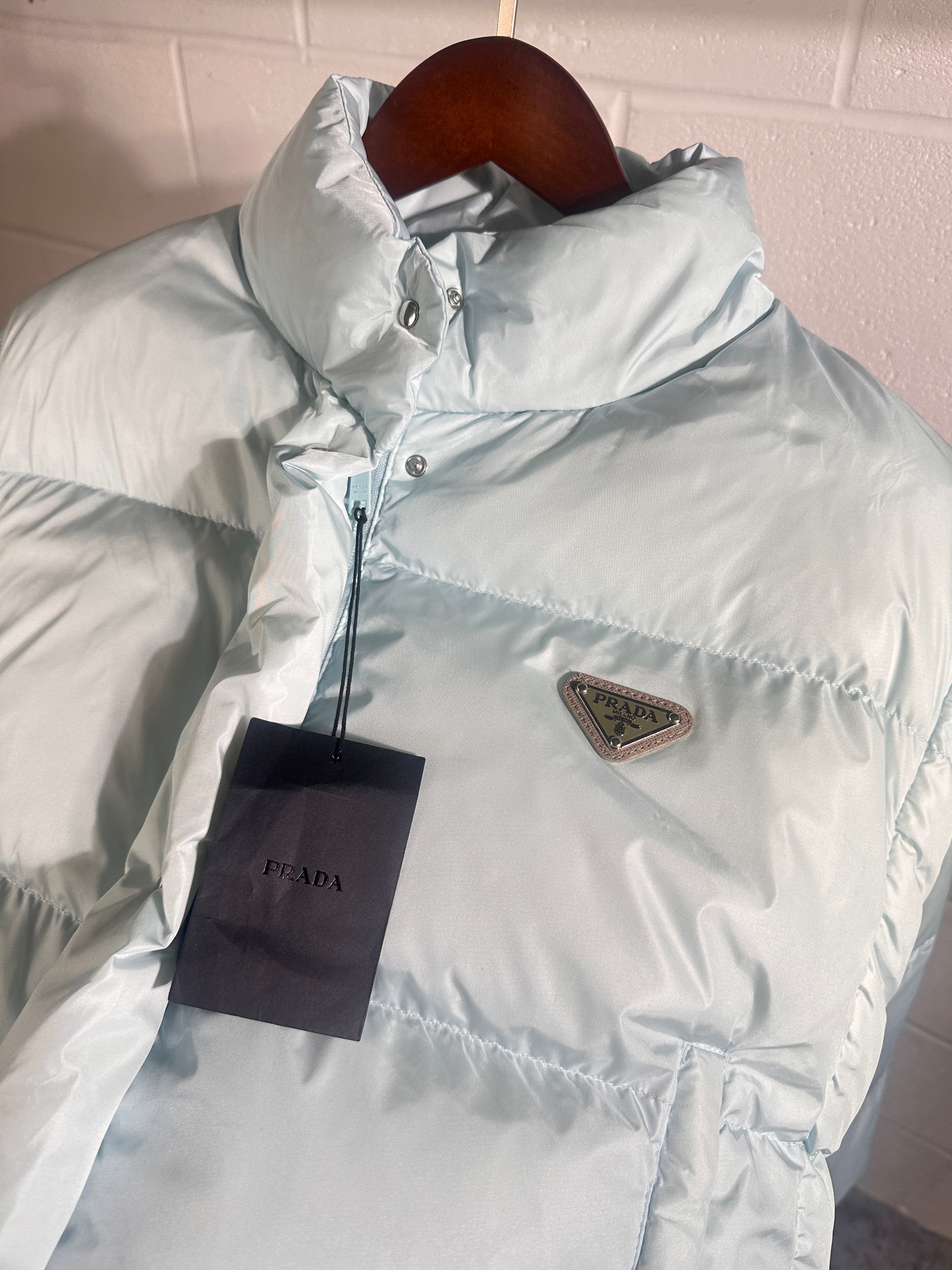 Prada 2 in 1 puffer for ladies