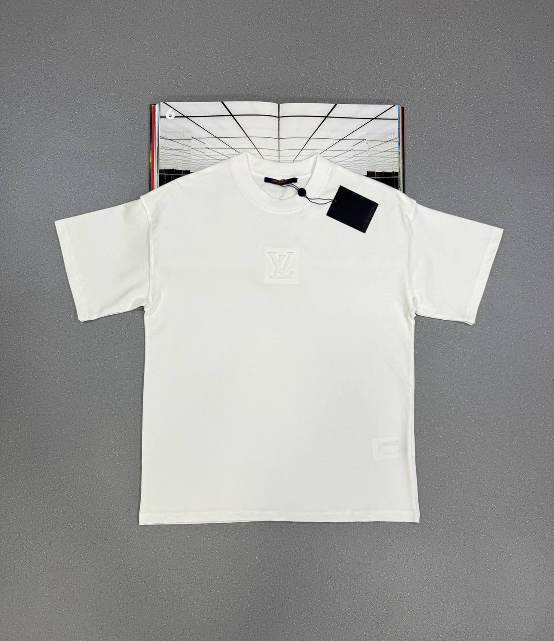 LOUI Tees