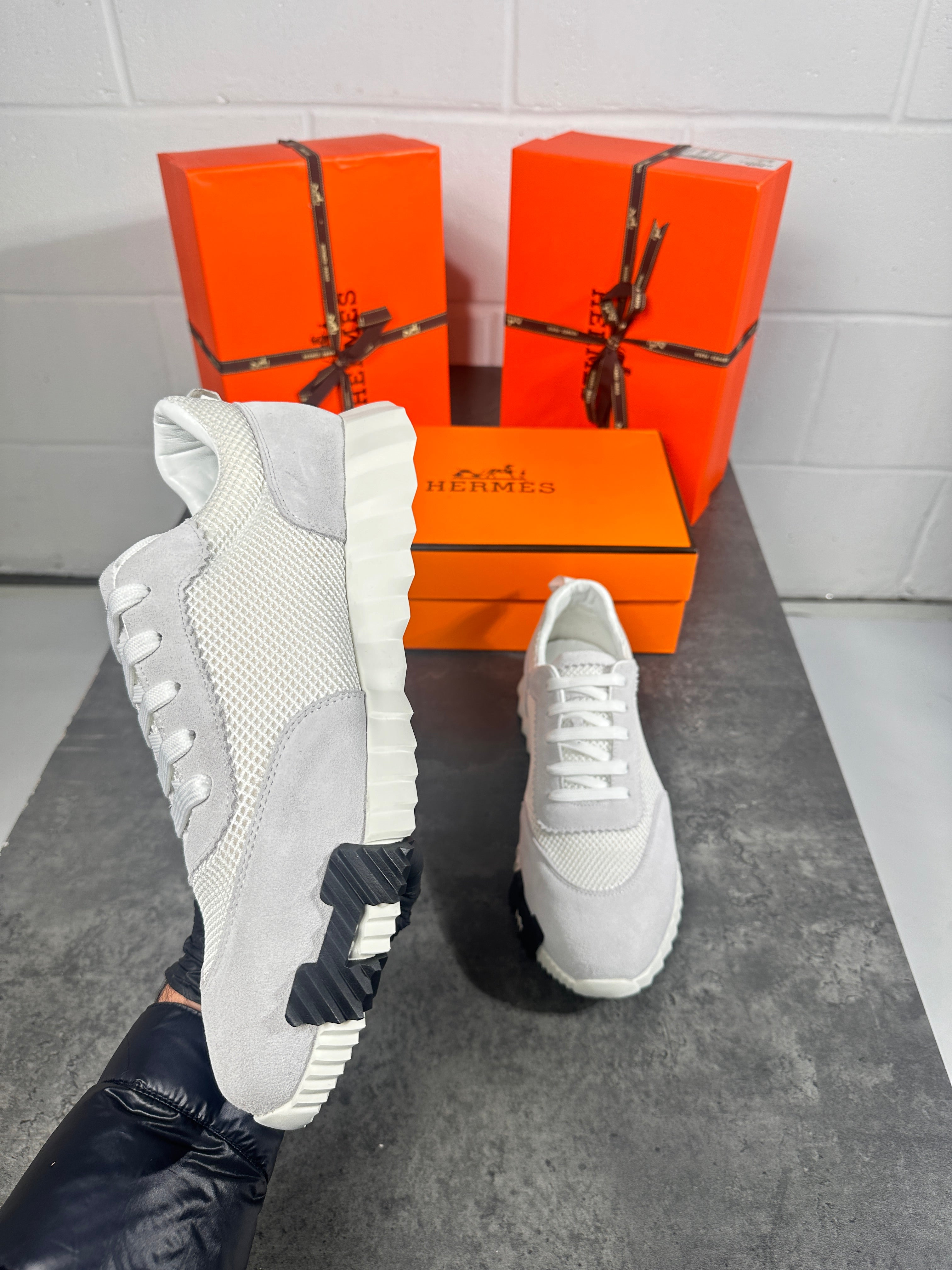 Hermes bouncing trainers white