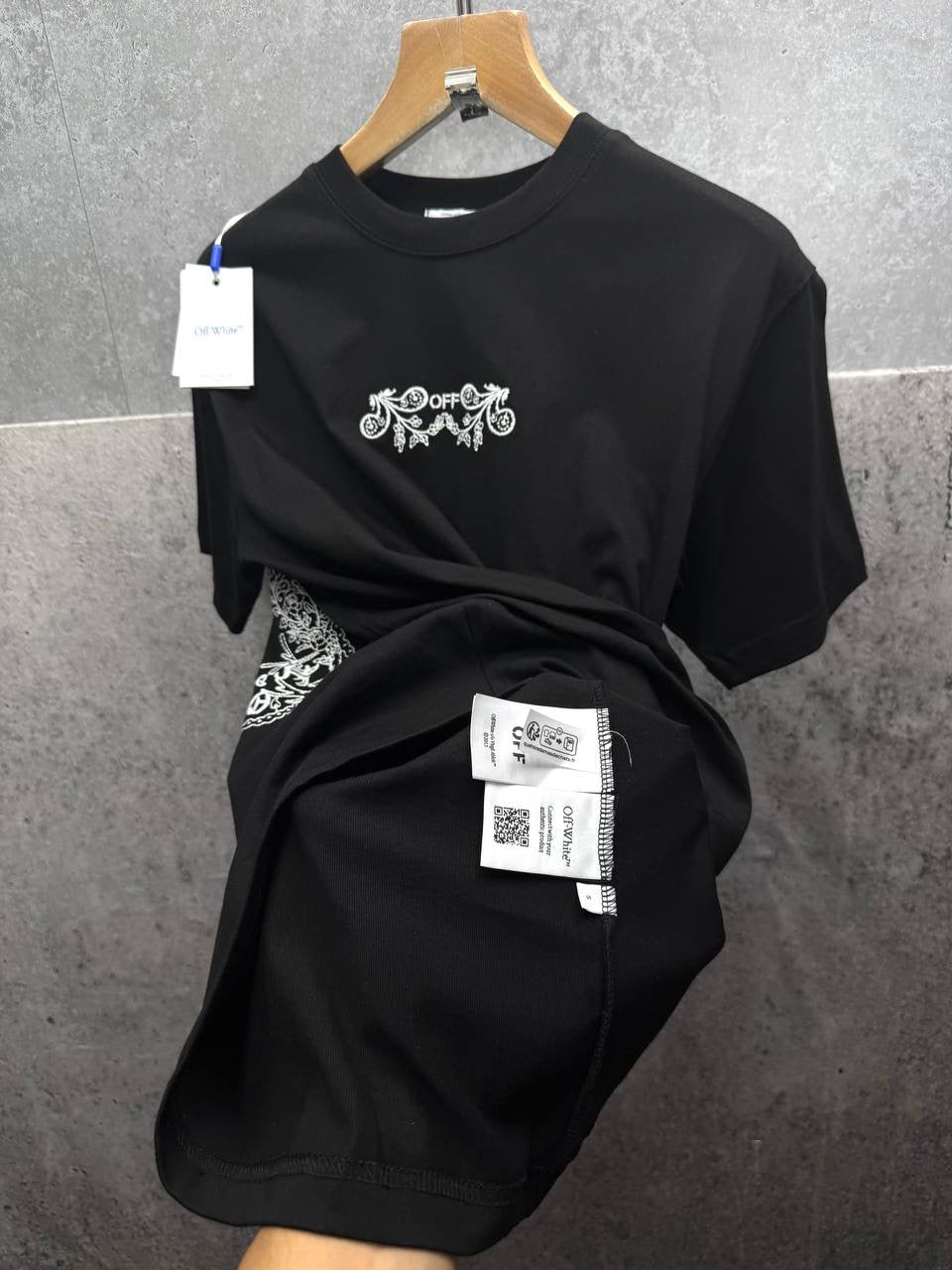 X WHITE Tees