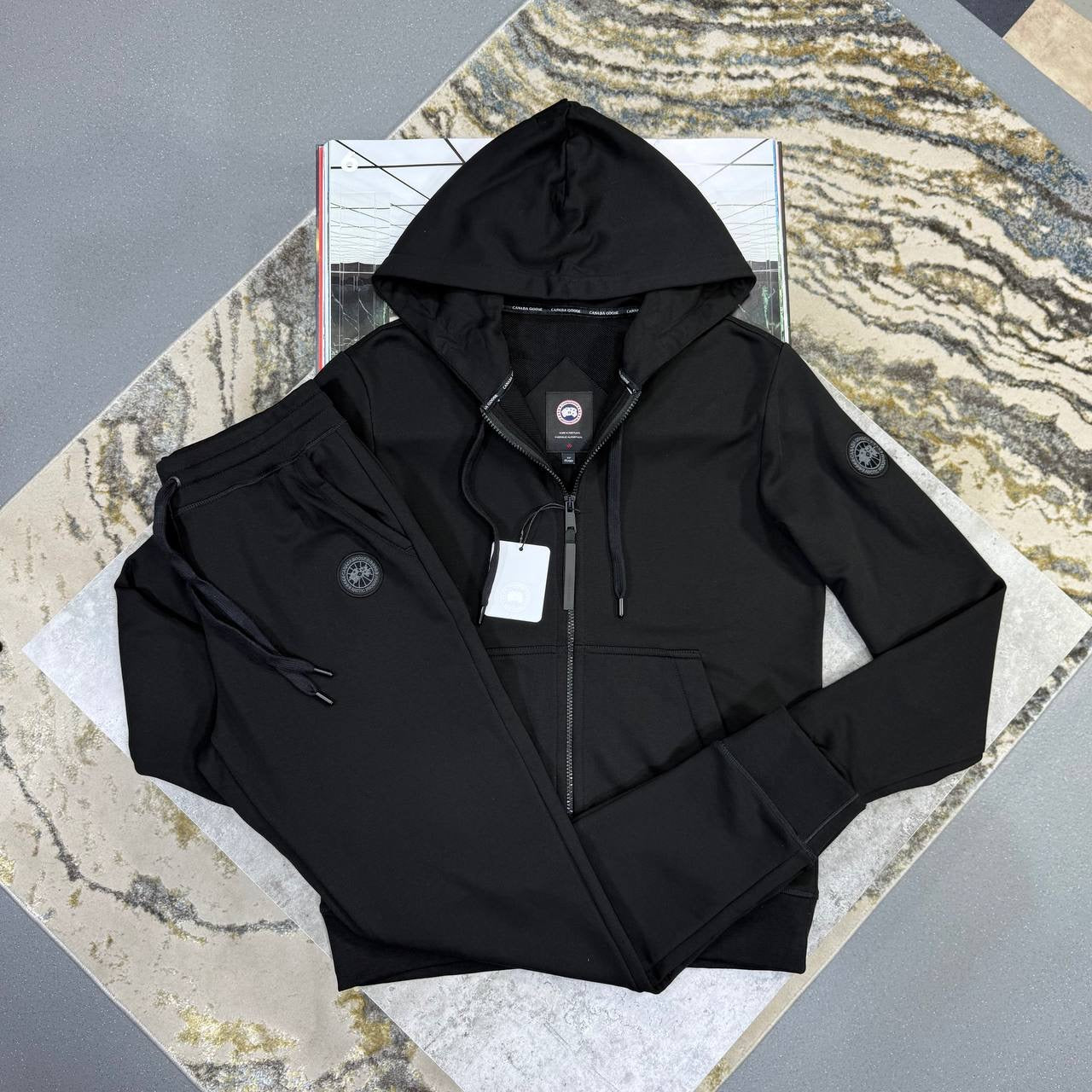GOOSE TRACKSUIT