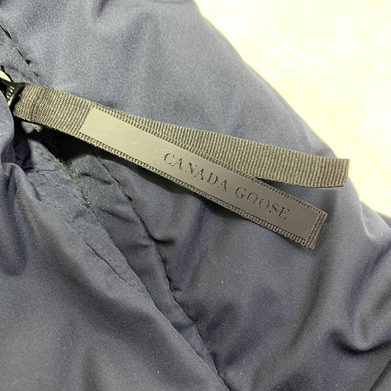 GOOSE puffer jacket