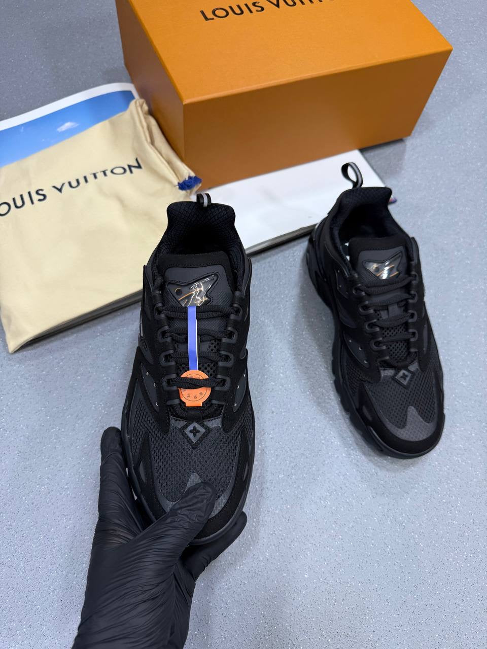 LOUI Trainers