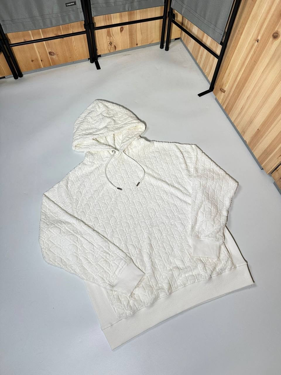 CD HOODED SWEATSHIRT