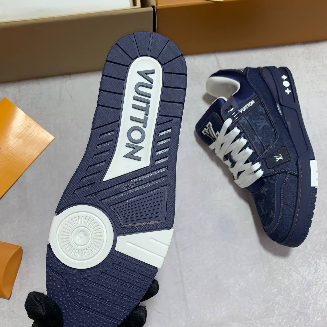 LOUI Trainers