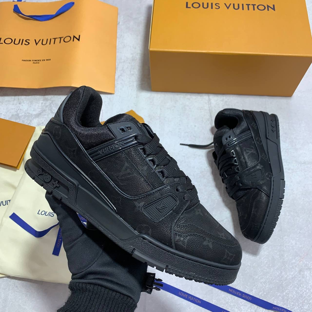 LOUI Trainers