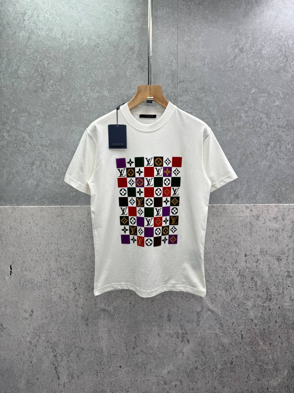 LOUI tees