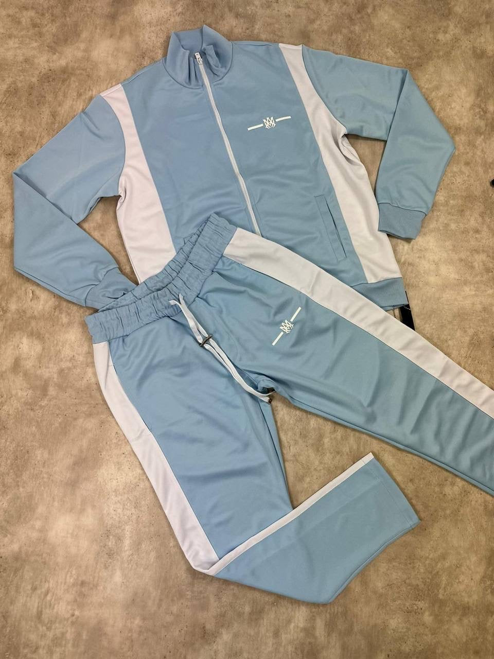 AMRI TRACKSUIT