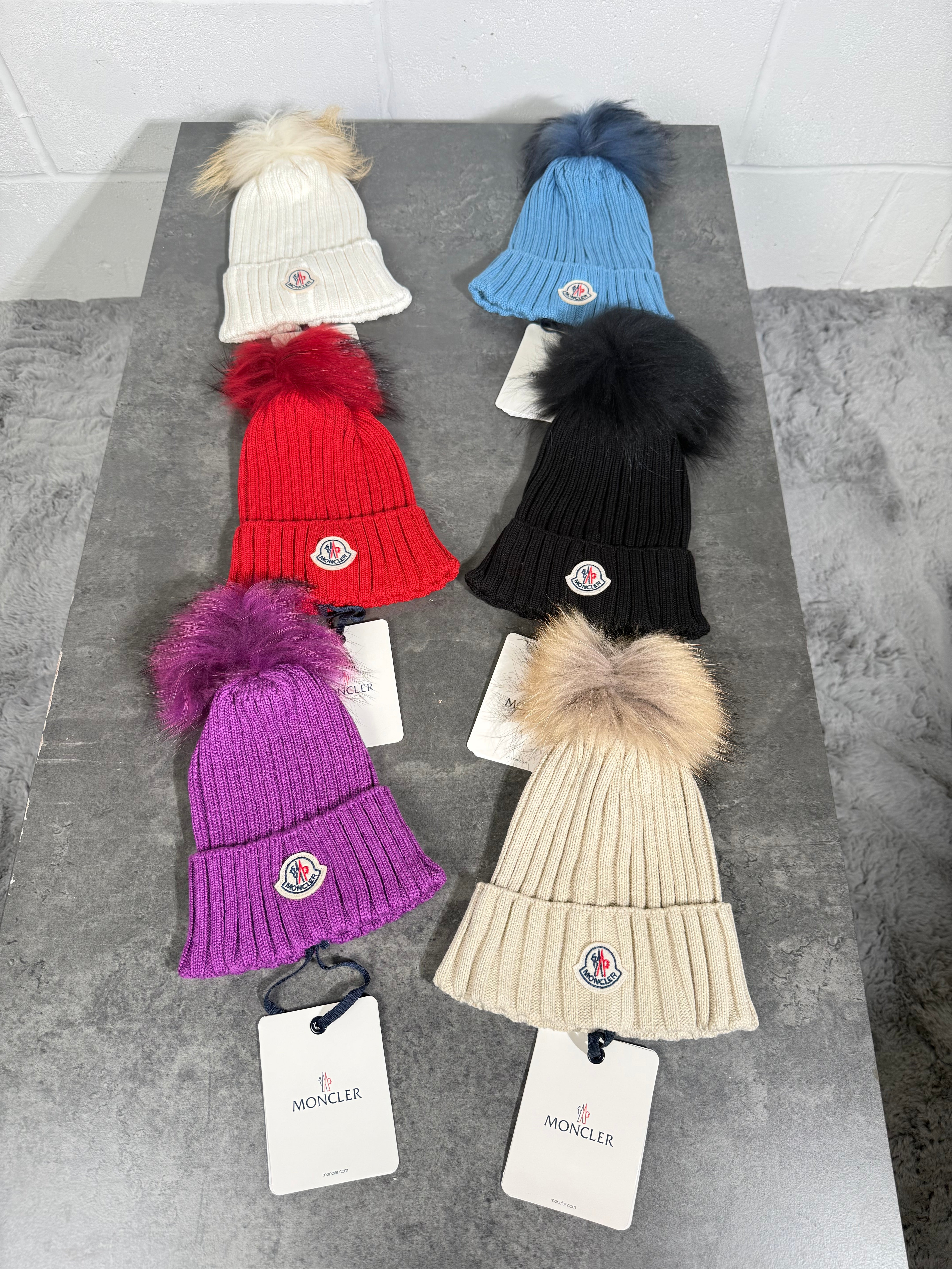 Moncler ladies hats real fur