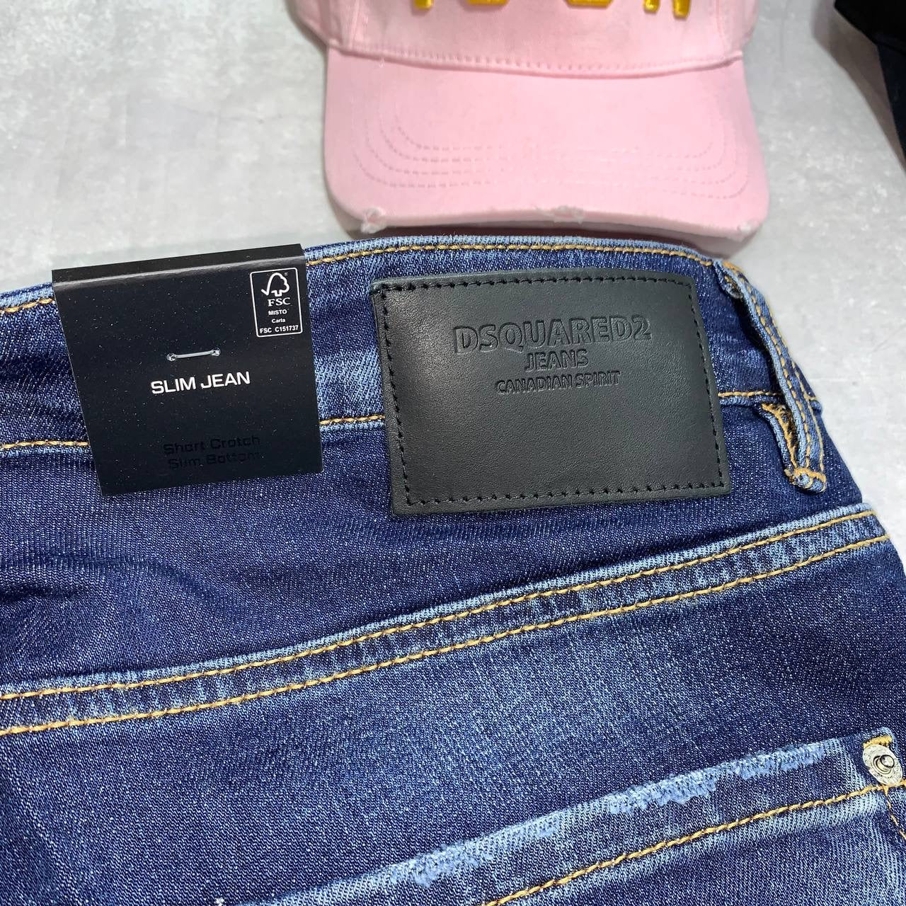 SQUARED Jeans