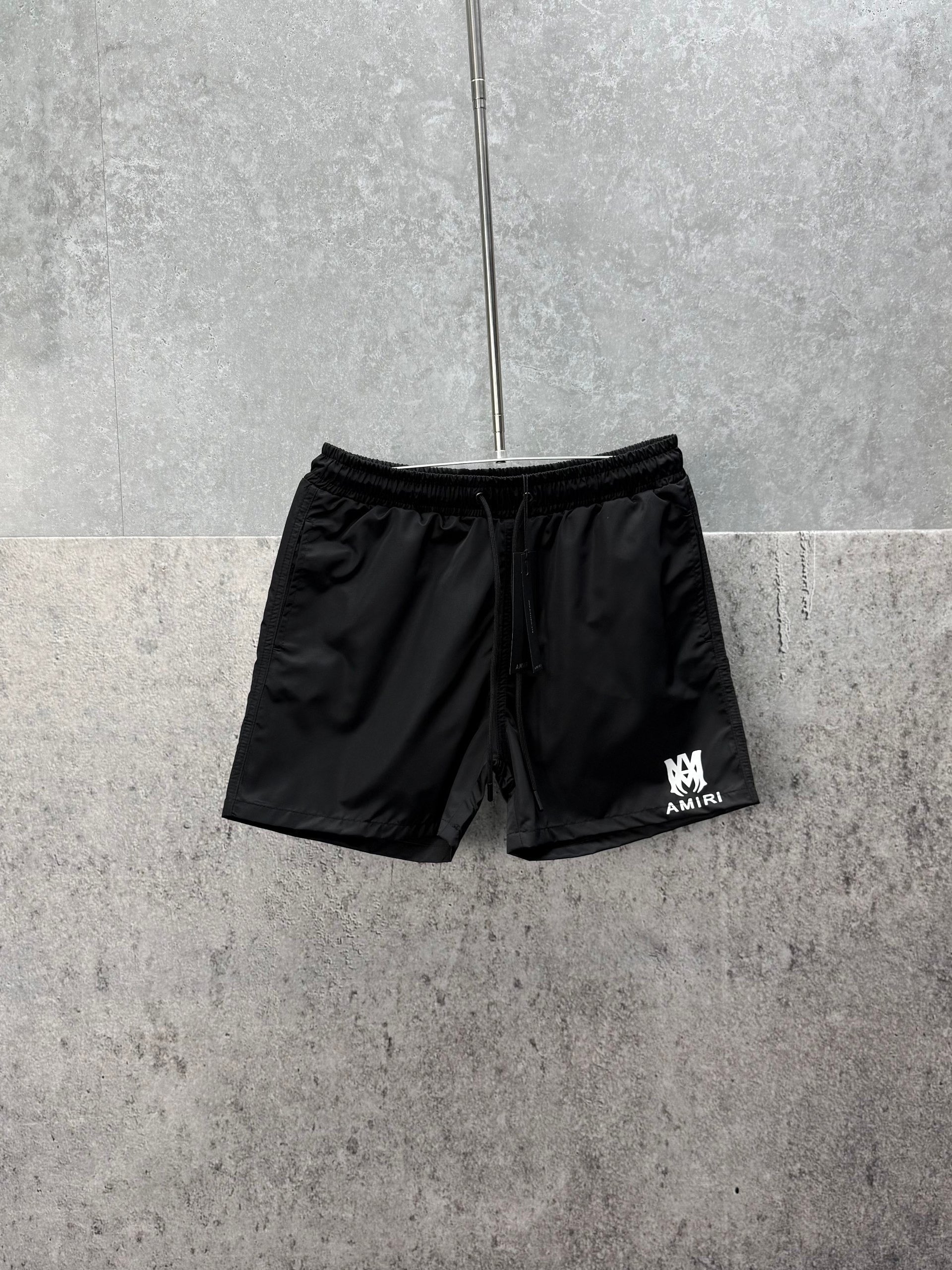 AMRI shorts