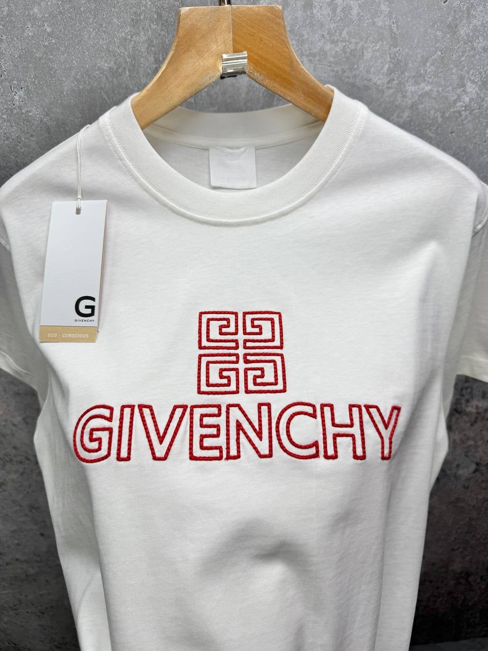 VENCHY Tees