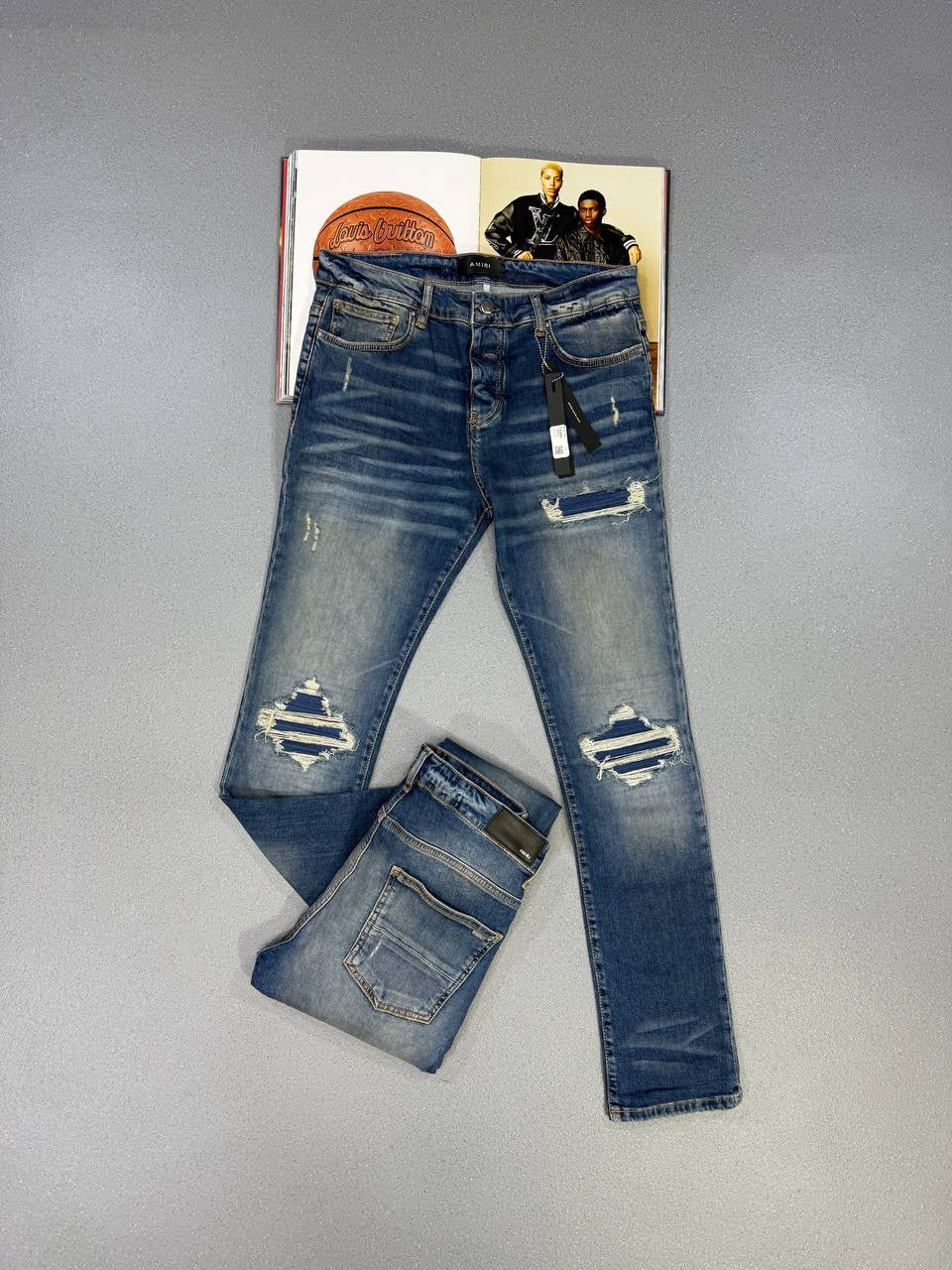 AMRI Jeans