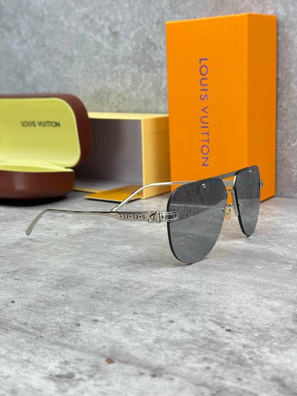 LOUI Aviator Sunglasses