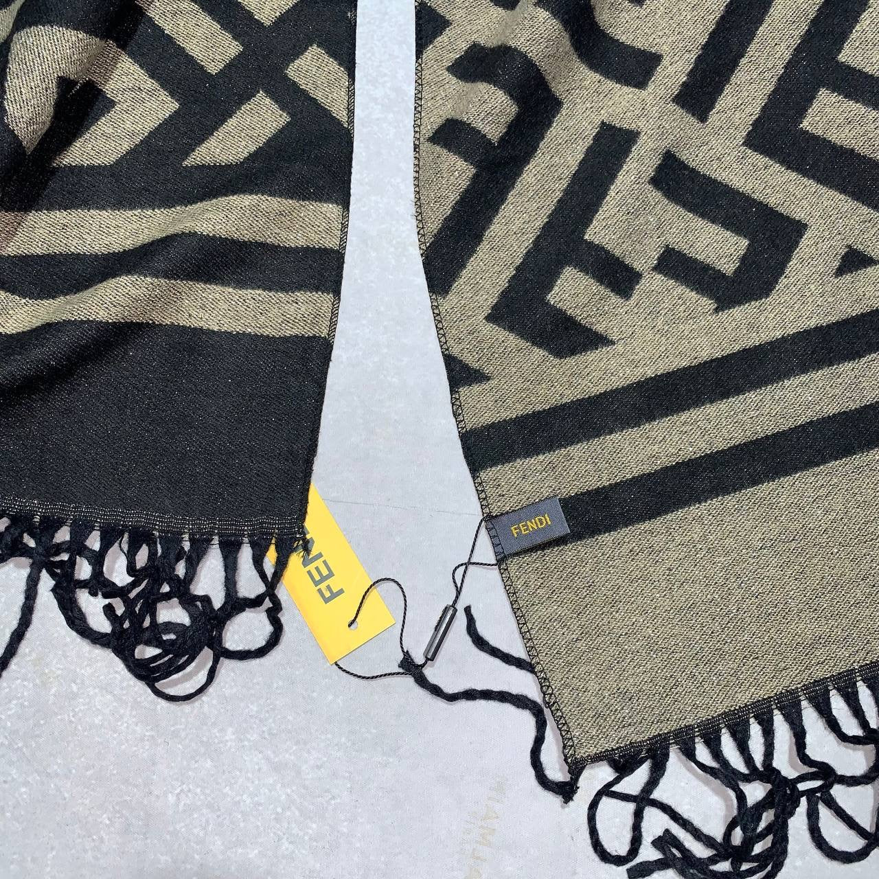 ENDI SCARF