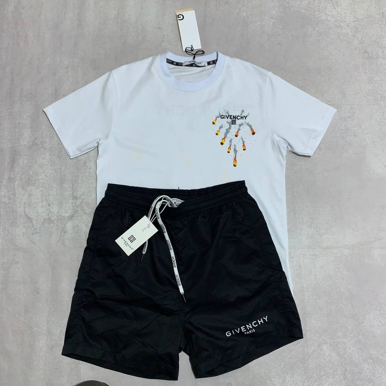 VENCHY short set