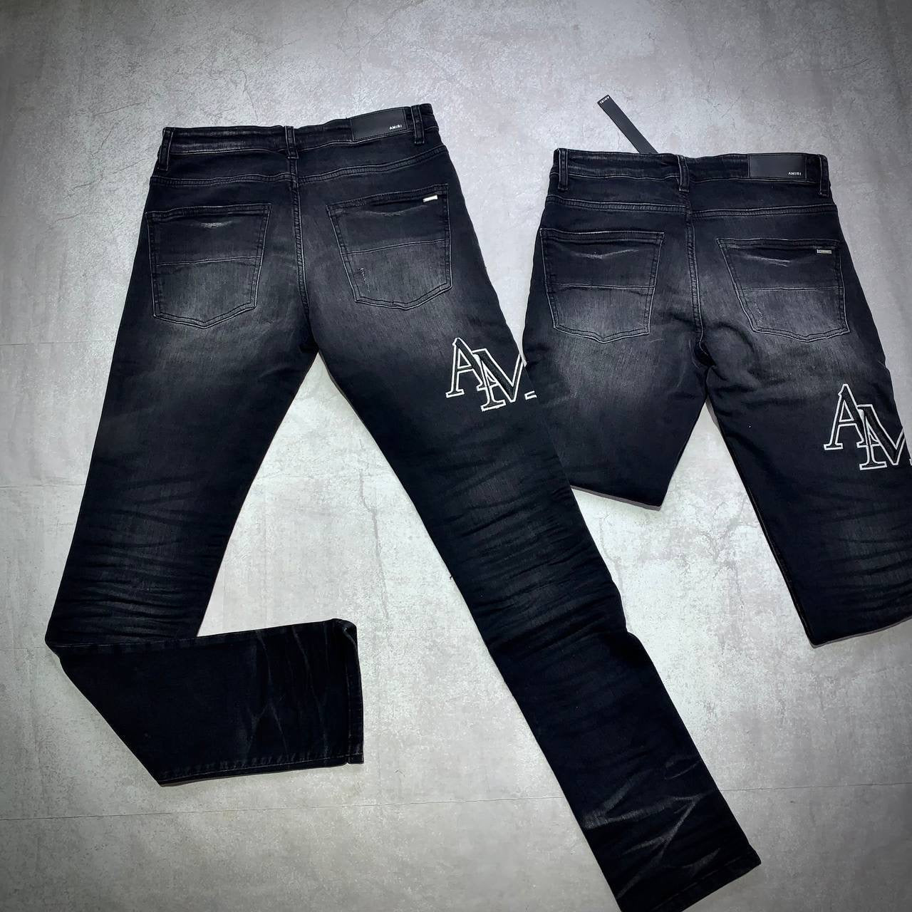 AMRI Jeans