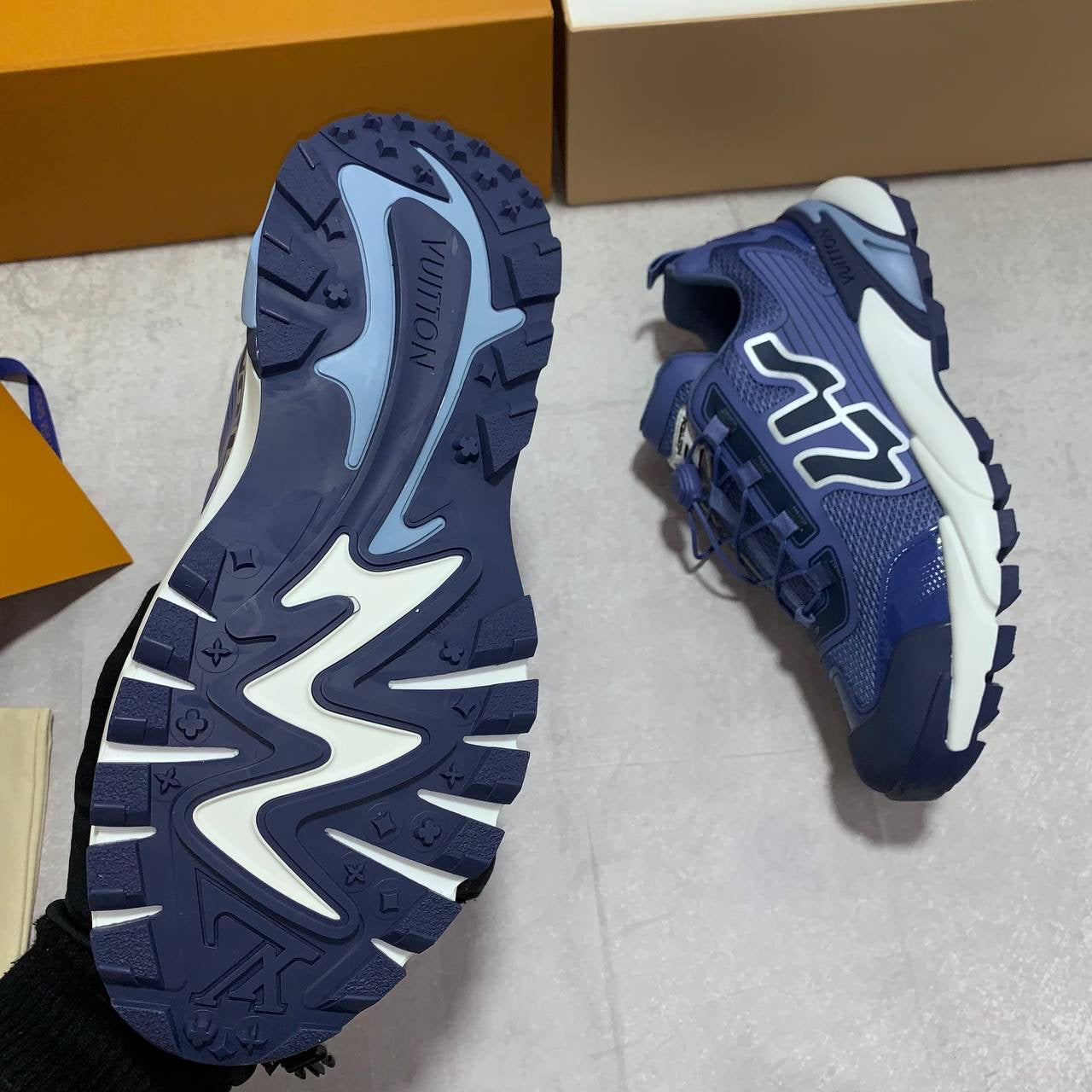 LOUI Trainers
