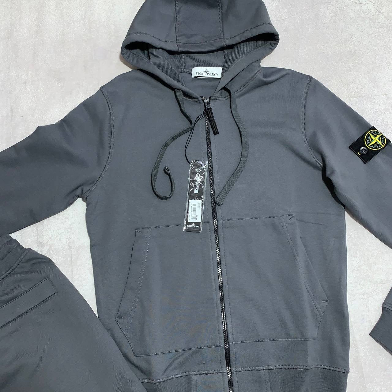STONI Tracksuit