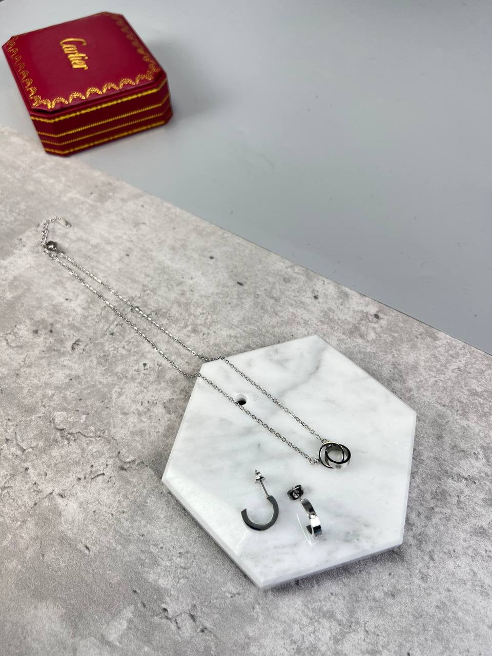 CART necklace set