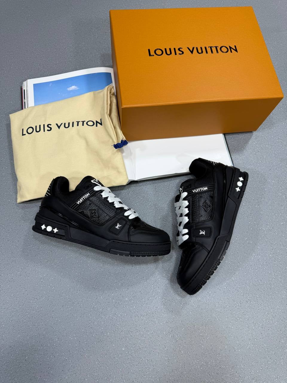 LOUI Trainers