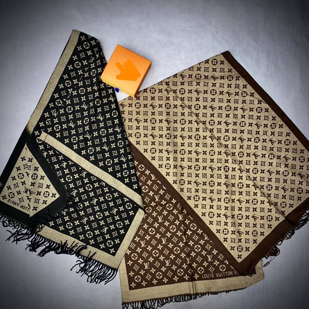 LOUI SCARF
