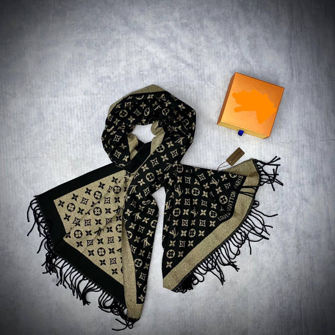 LOUI SCARF