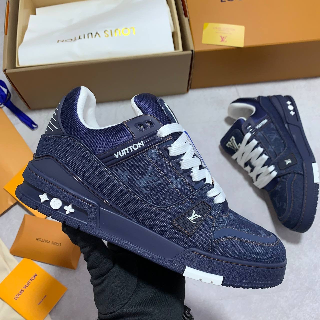 LOUI Trainers