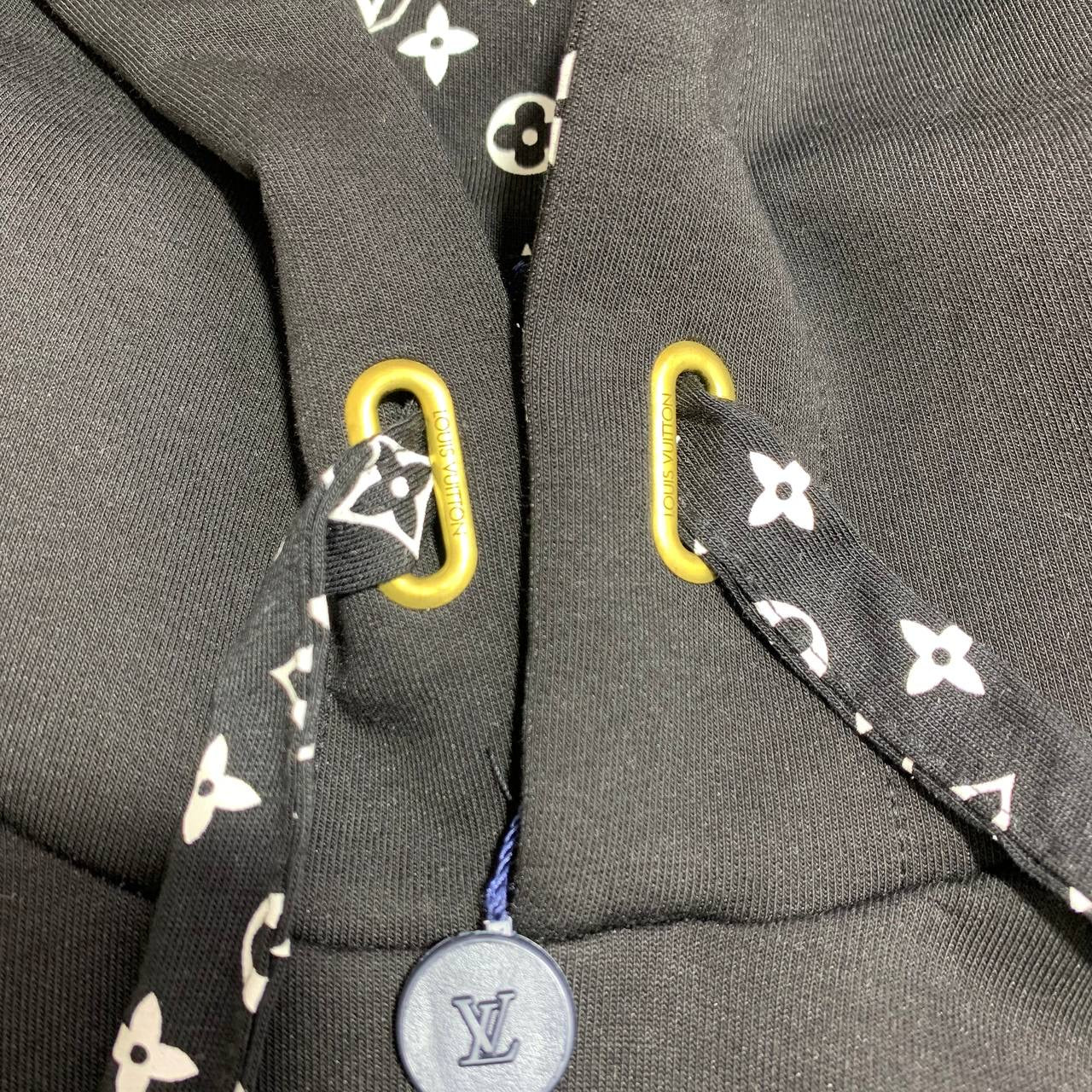 Loui Hoodie