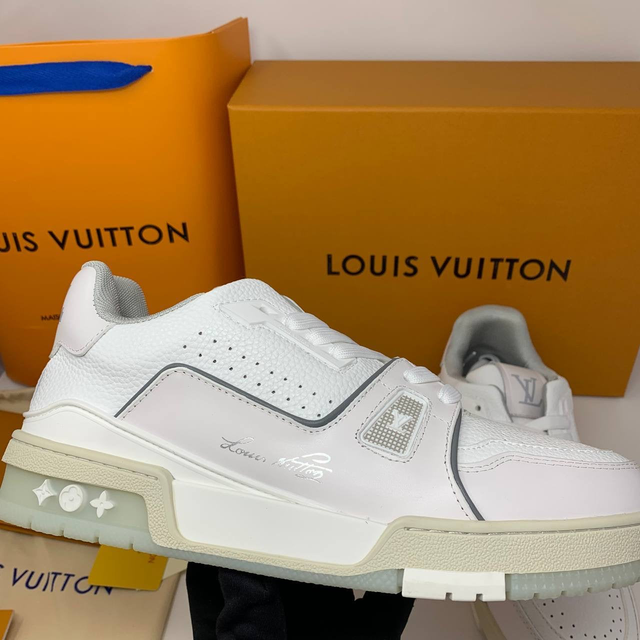 LOUI Trainers