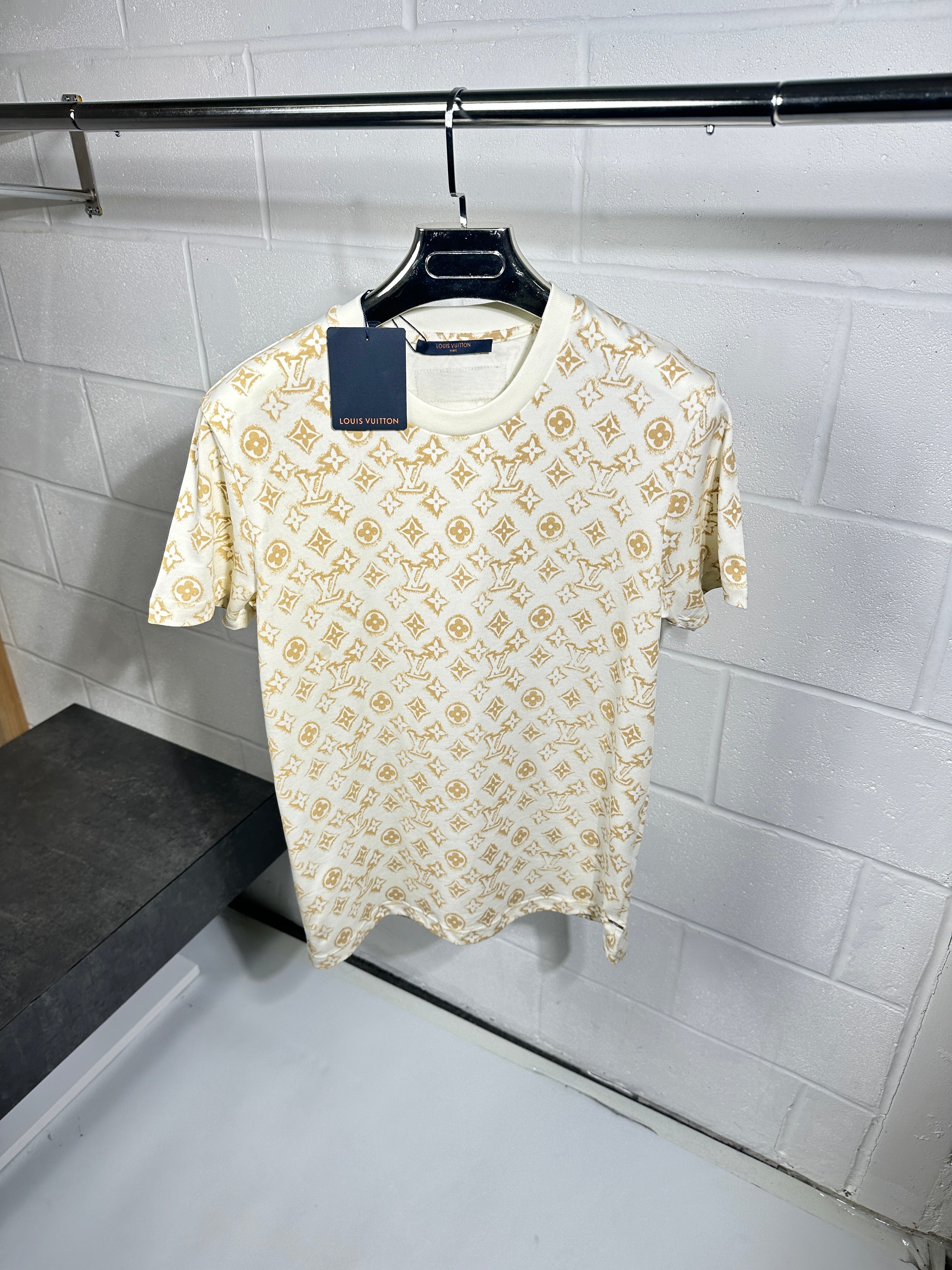 Lv logo tee beige