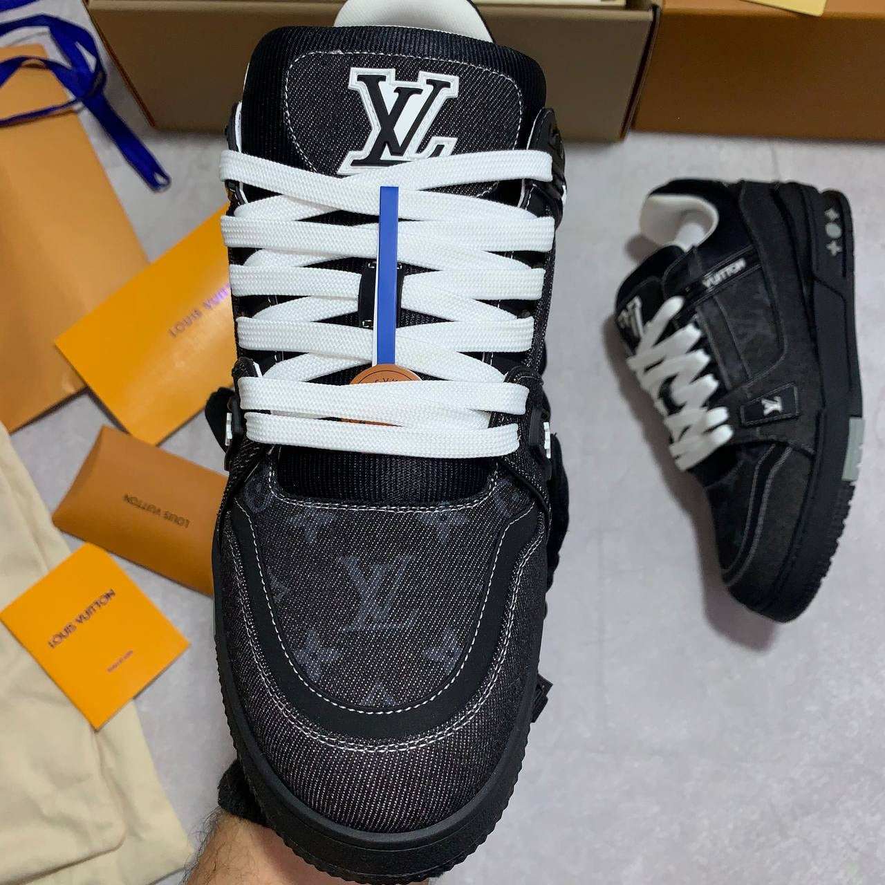 LOUI Trainers
