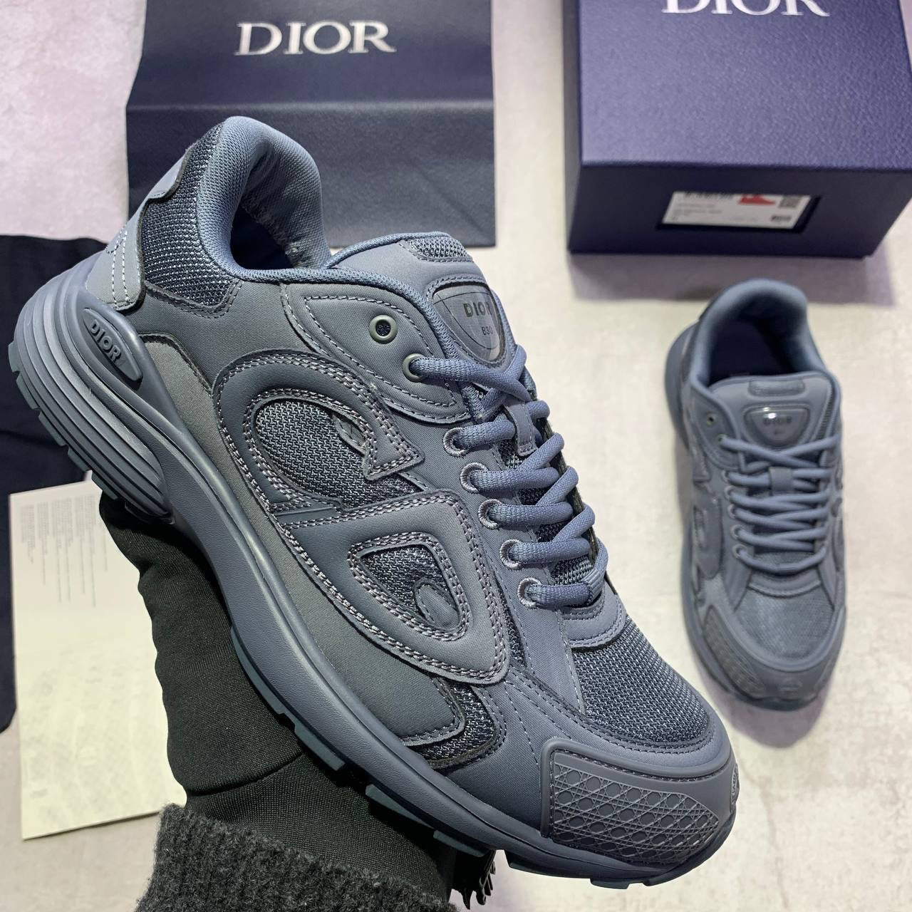 B30 x Stoni Trainer