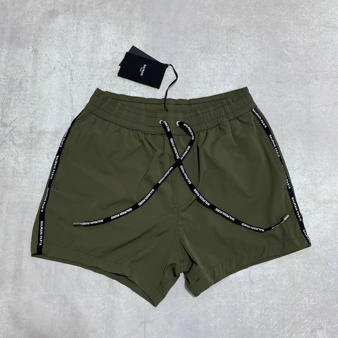 MAIN Shorts