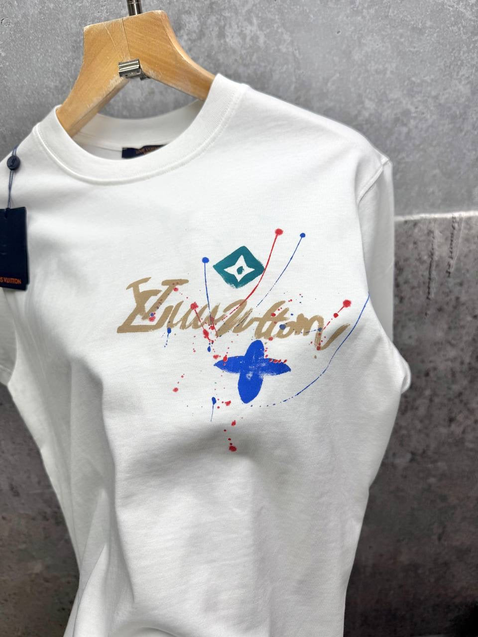 LOUI tees