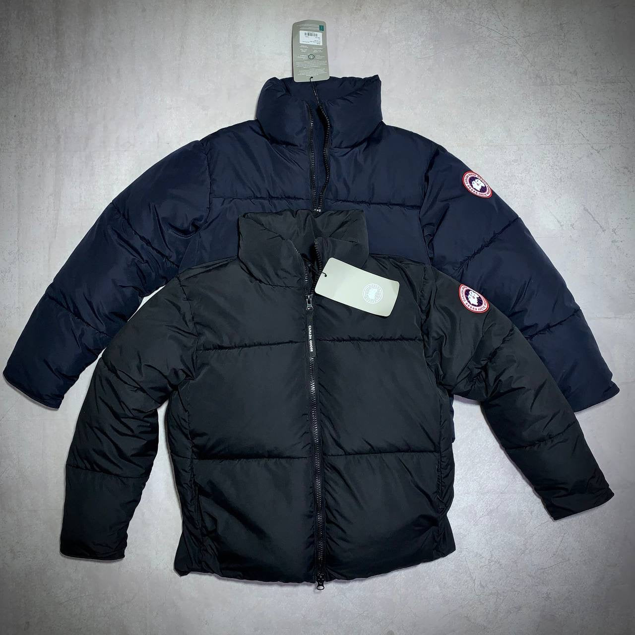 GOOSE puffer jacket