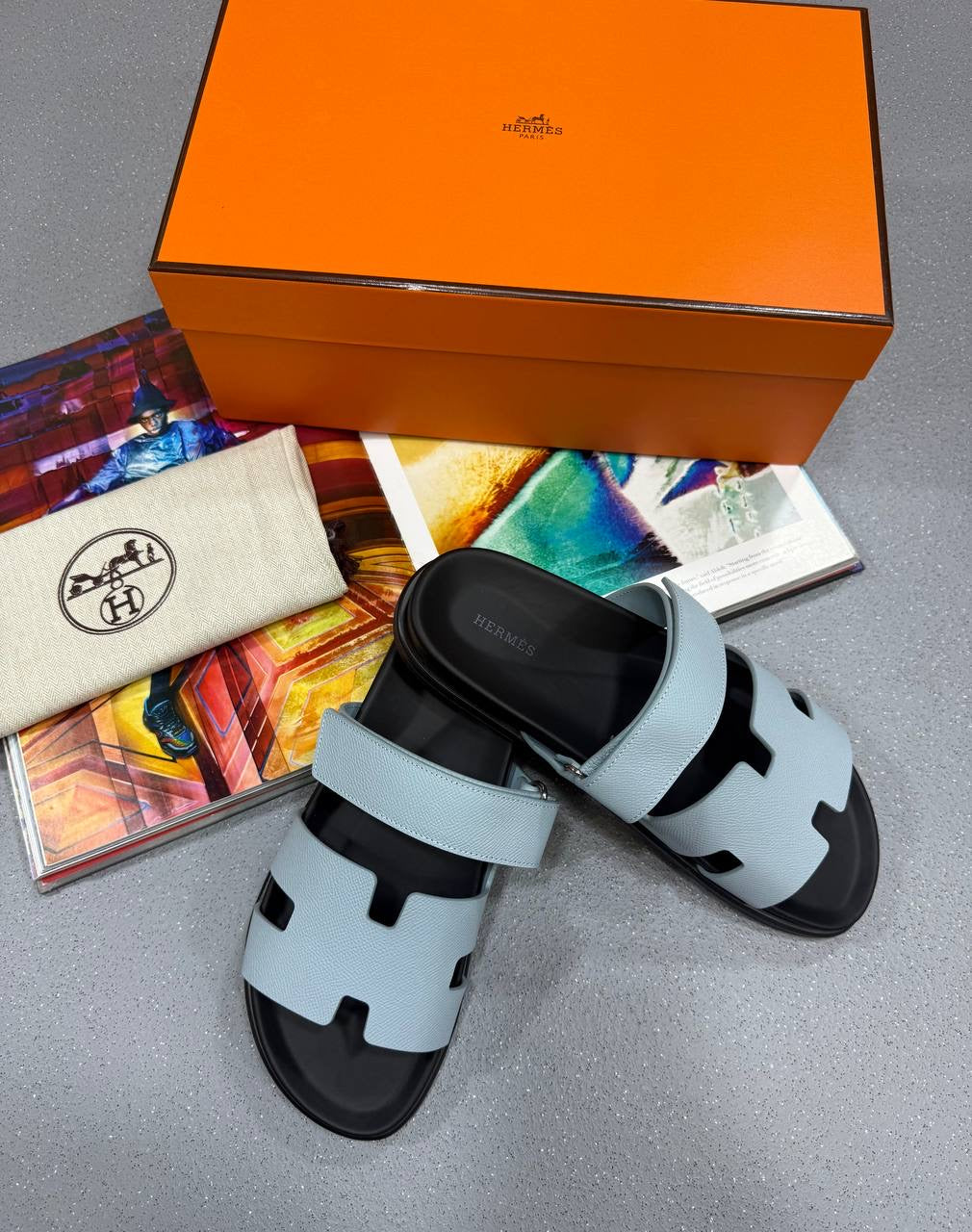 MES Sandal