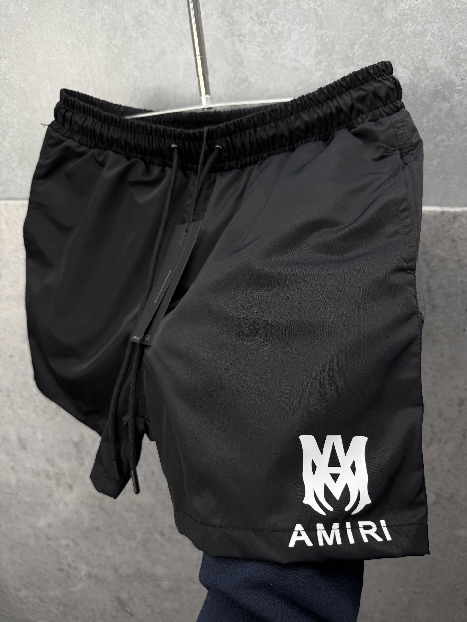 AMRI shorts