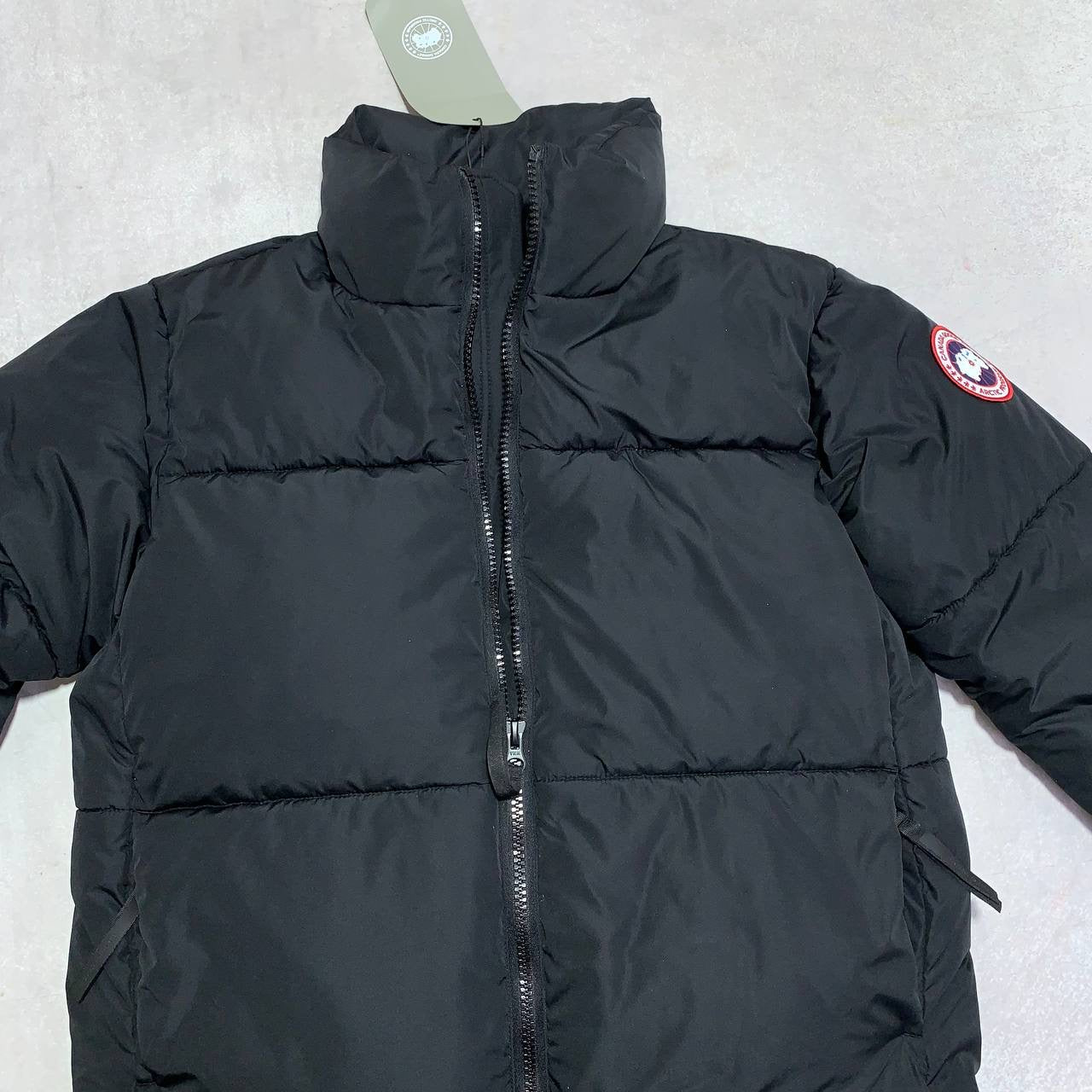 GOOSE puffer jacket