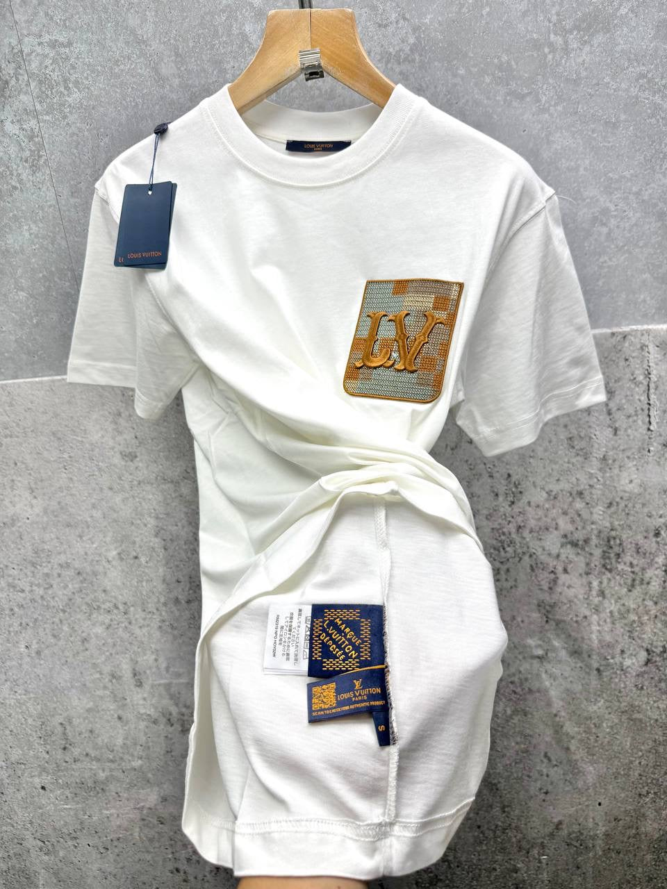LOUI Tees