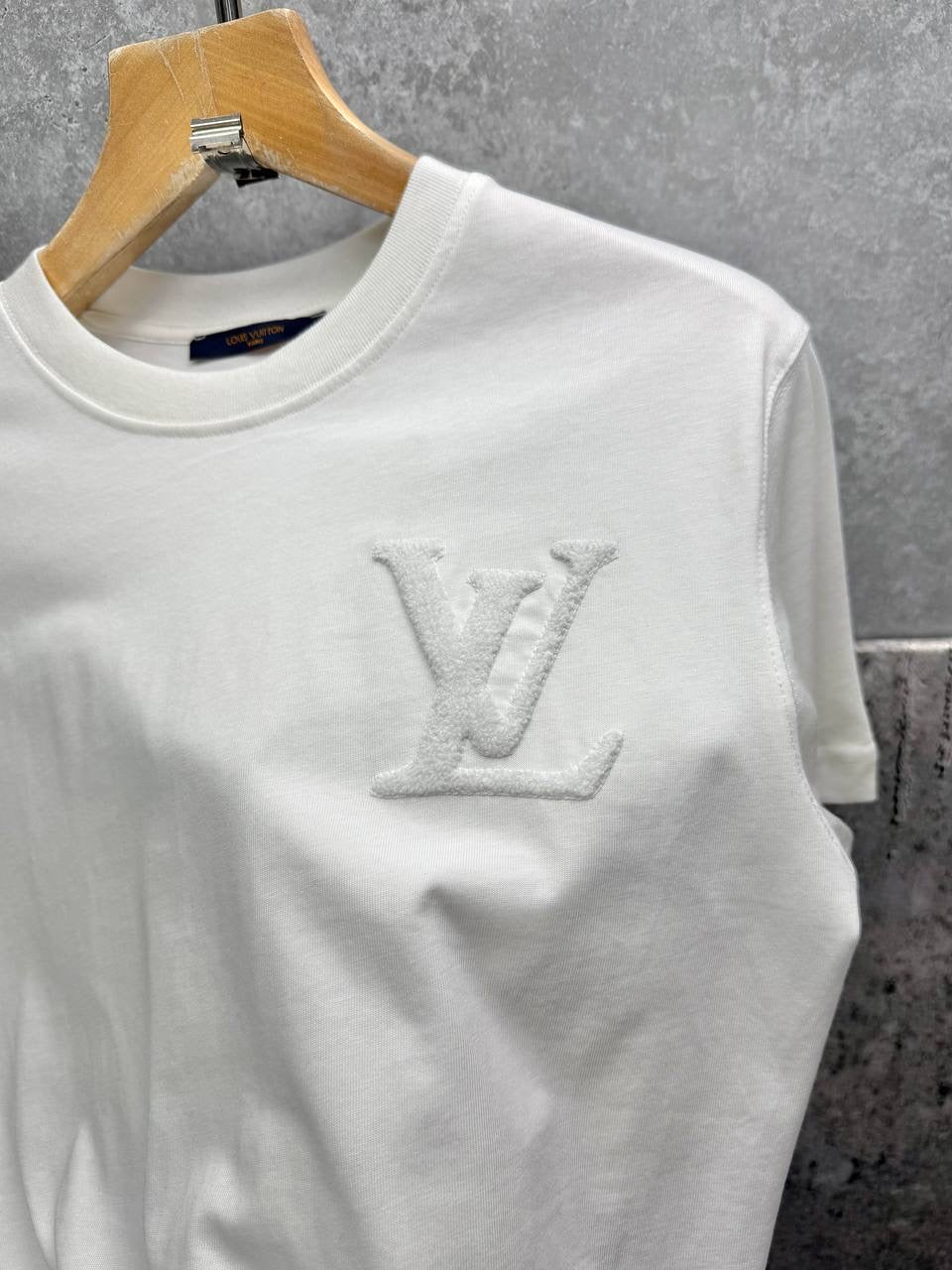 LOUI Tees