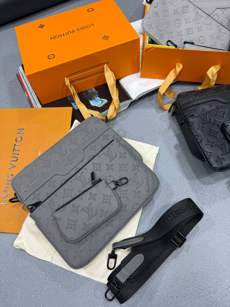 LOUI trio bag