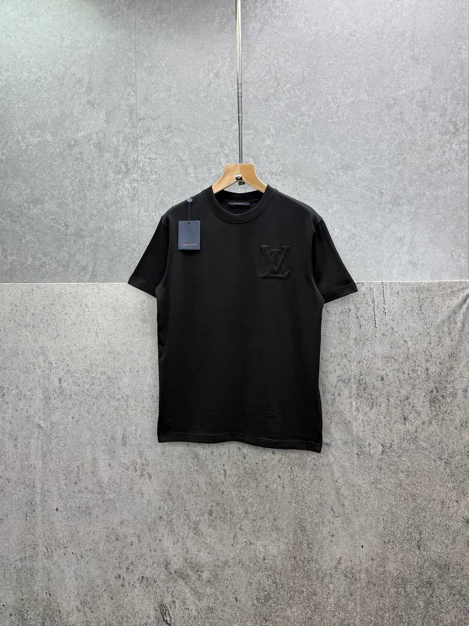 LOUI Tees