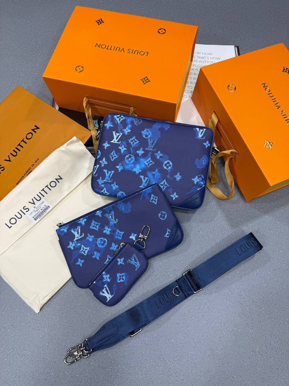 LOUI trio bag
