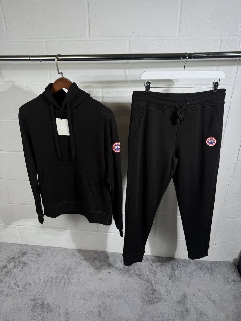 CANADA GOOSE TRACKSUIT BLACK